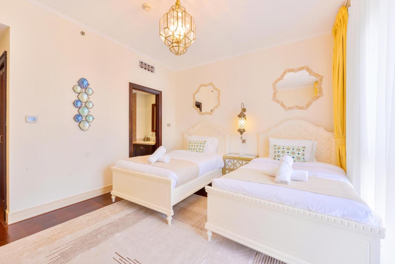 Ultra Luxury Downtown - Full Burj Khalifa View - 5 Min Walk To Dubai Mall! Eksteriør billede